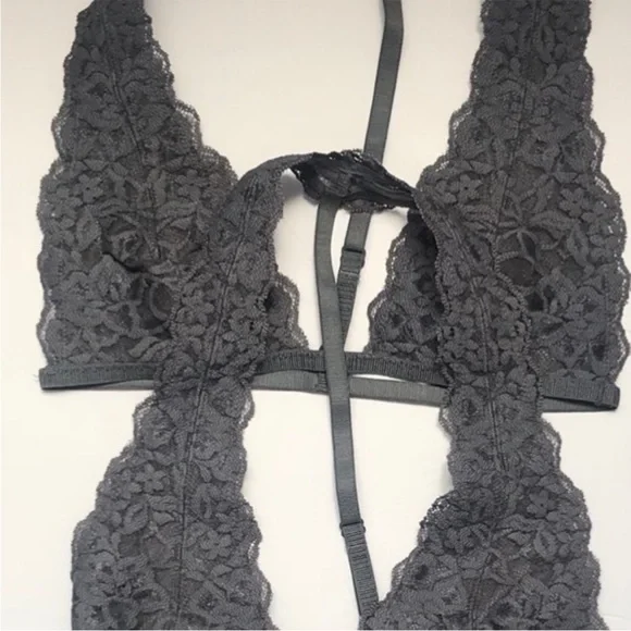 Free People Truly Madly Deeply halter bra size XS - Picture 3 of 3